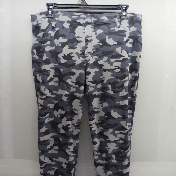 Faded Glory Jeggings Womens 2XL 20 Gray Camouflage Camo Chino Pull On Pants - Picture 7 of 10